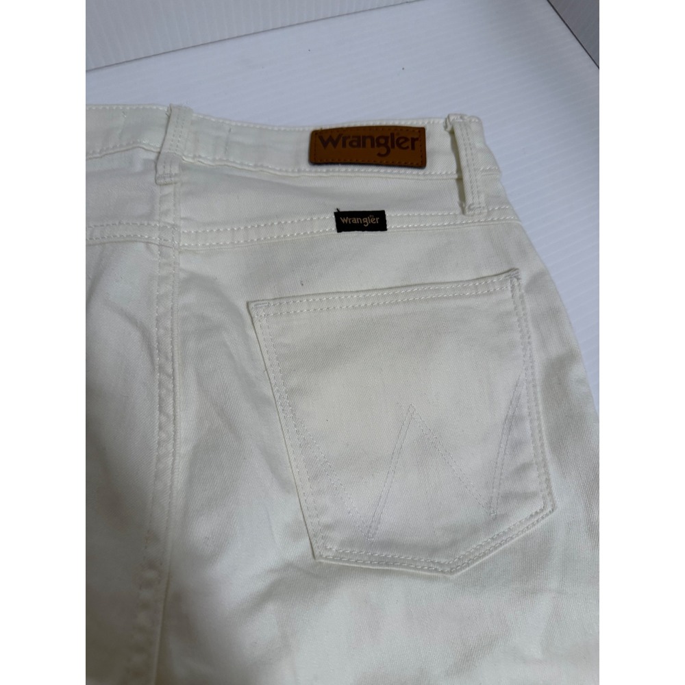 Wrangler Womens High Rise Unforgettable Skinny Jeans White Raw Hem 2/26x28 - Picture 2 of 4